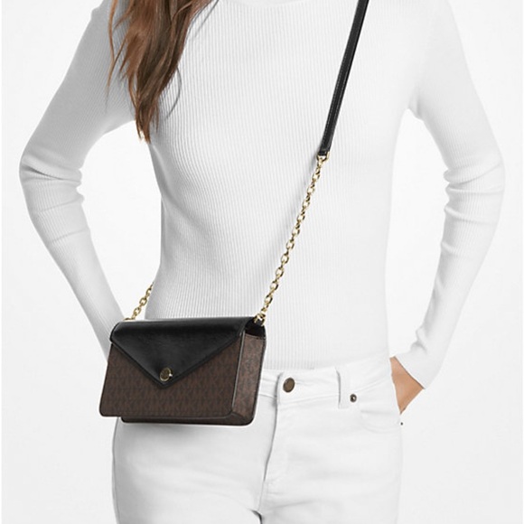 Brand New Michael Kors Crossbody Bag – Chic & Timeless! - Picture 3 of 8
